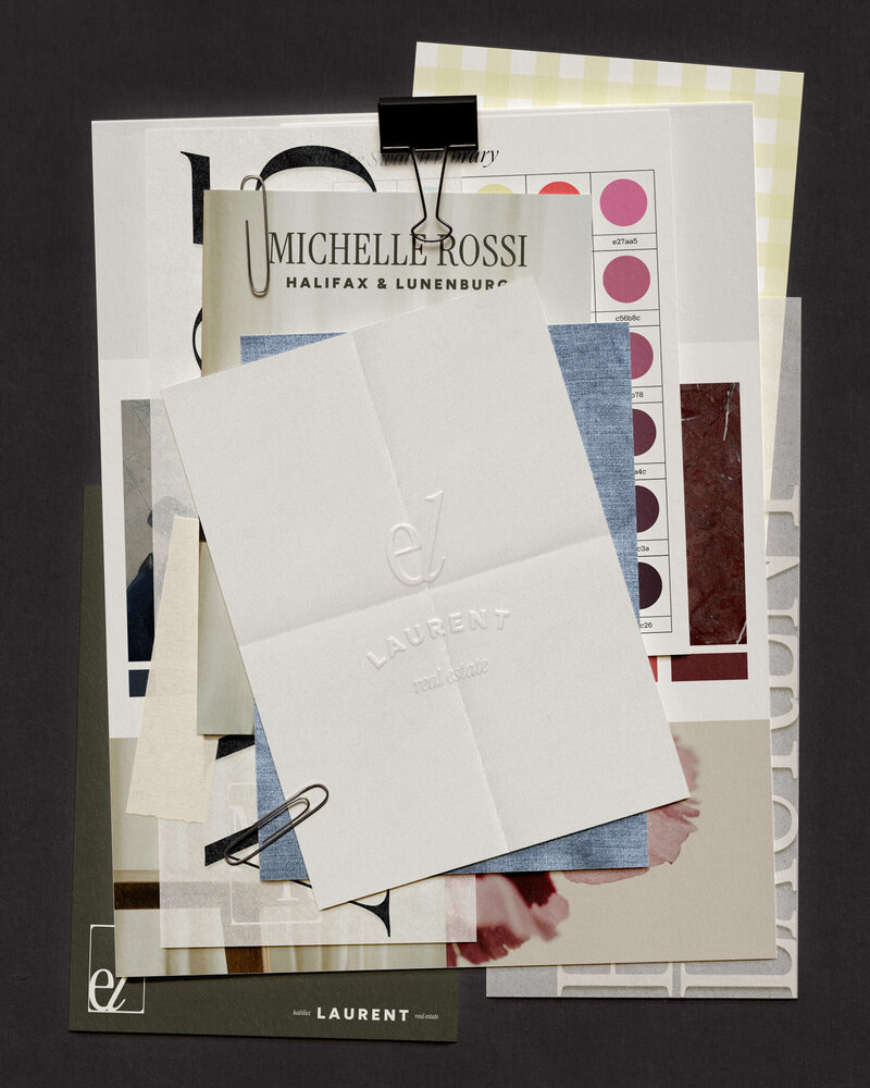 AW 25 Mockup 6