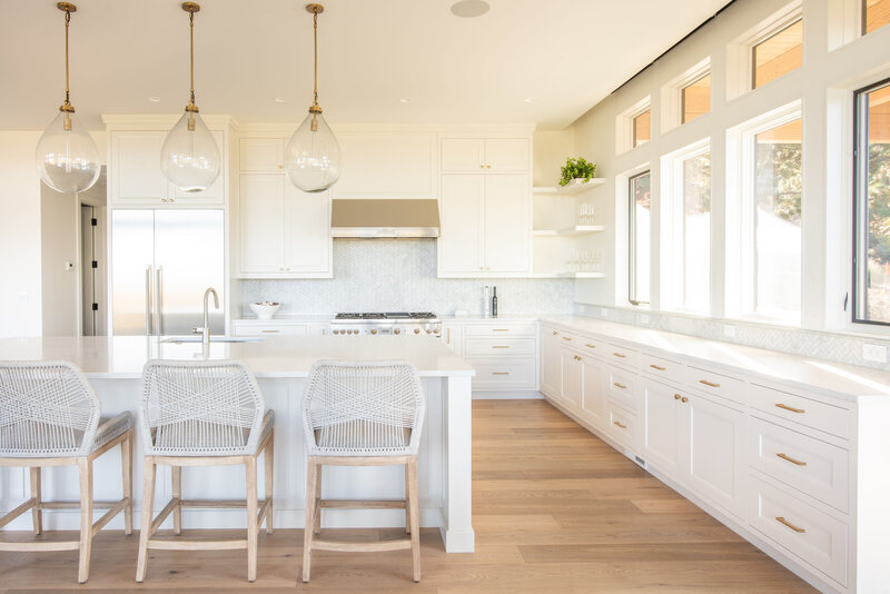modern-kitchen-white-elegant-marble