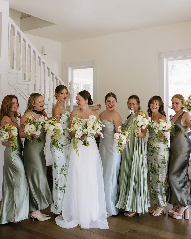 Bride and bridesmaids at Grand Lady wedding planned by Bianca Nichole and Co