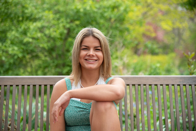 StrongsvilleOhioSeniorPhotosGardenviewHorticulturalParkPositivelyPortraits15