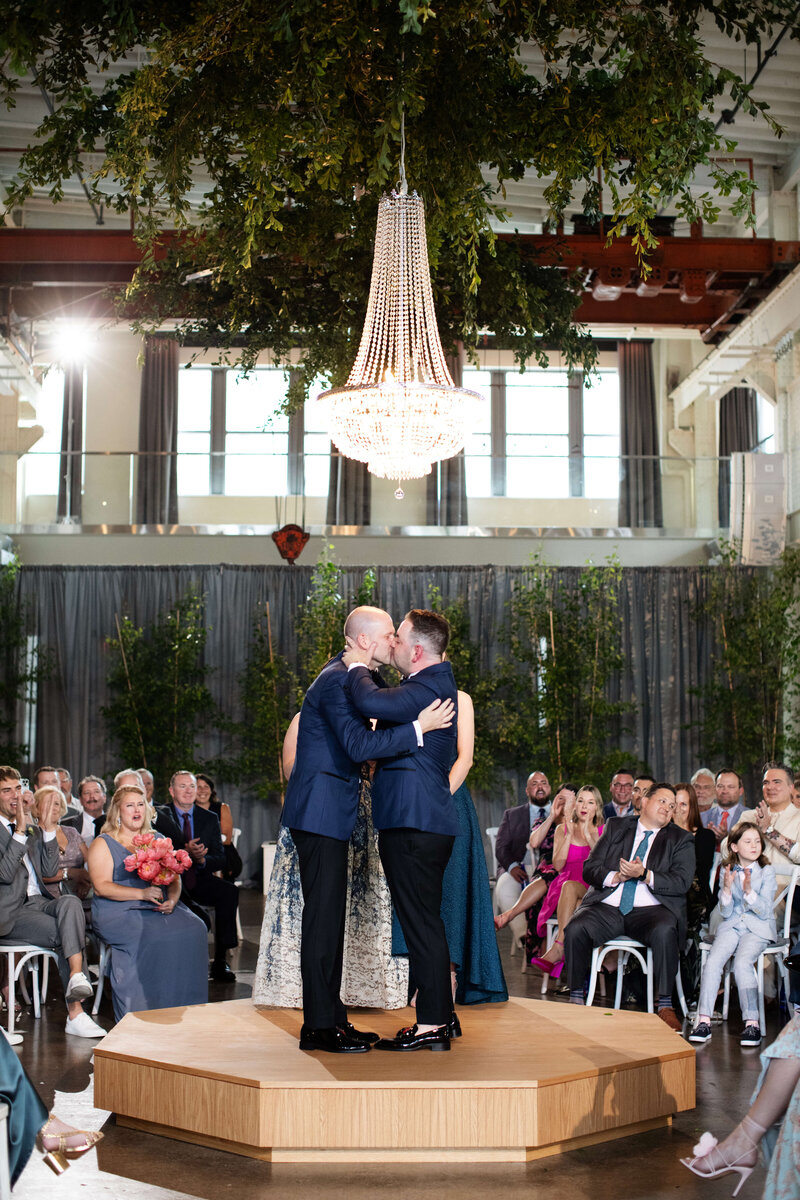 10-Minneapolis-Minimalist-Art-Deco-wedding-fig-2-design