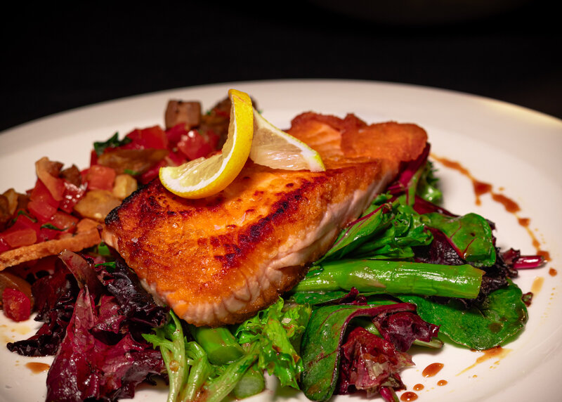 SalmonAsparagusSalad(closeup)