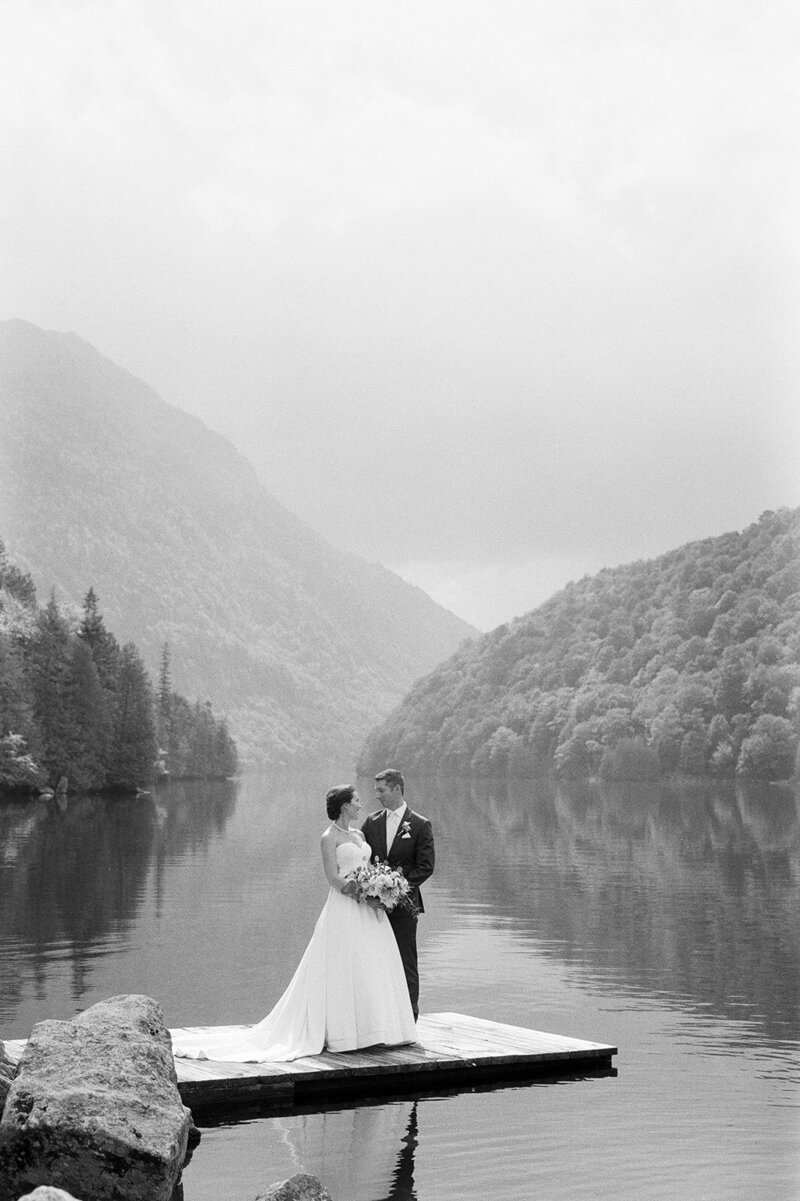 Ausable Club wedding in the fall photographed by julia rebecca photography