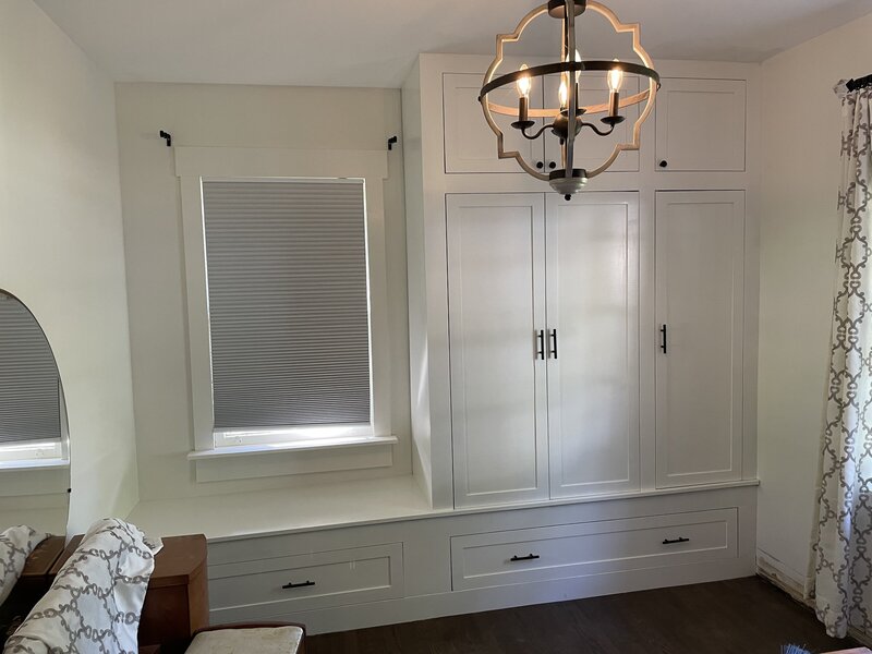 Living Room custom built ins installation
