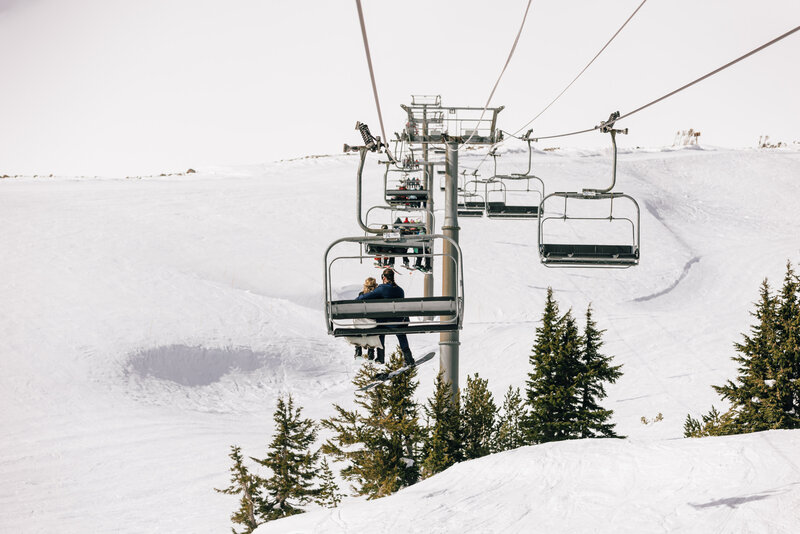 Mt-Hood-Meadows-Oregon-Ski-Elopement-24