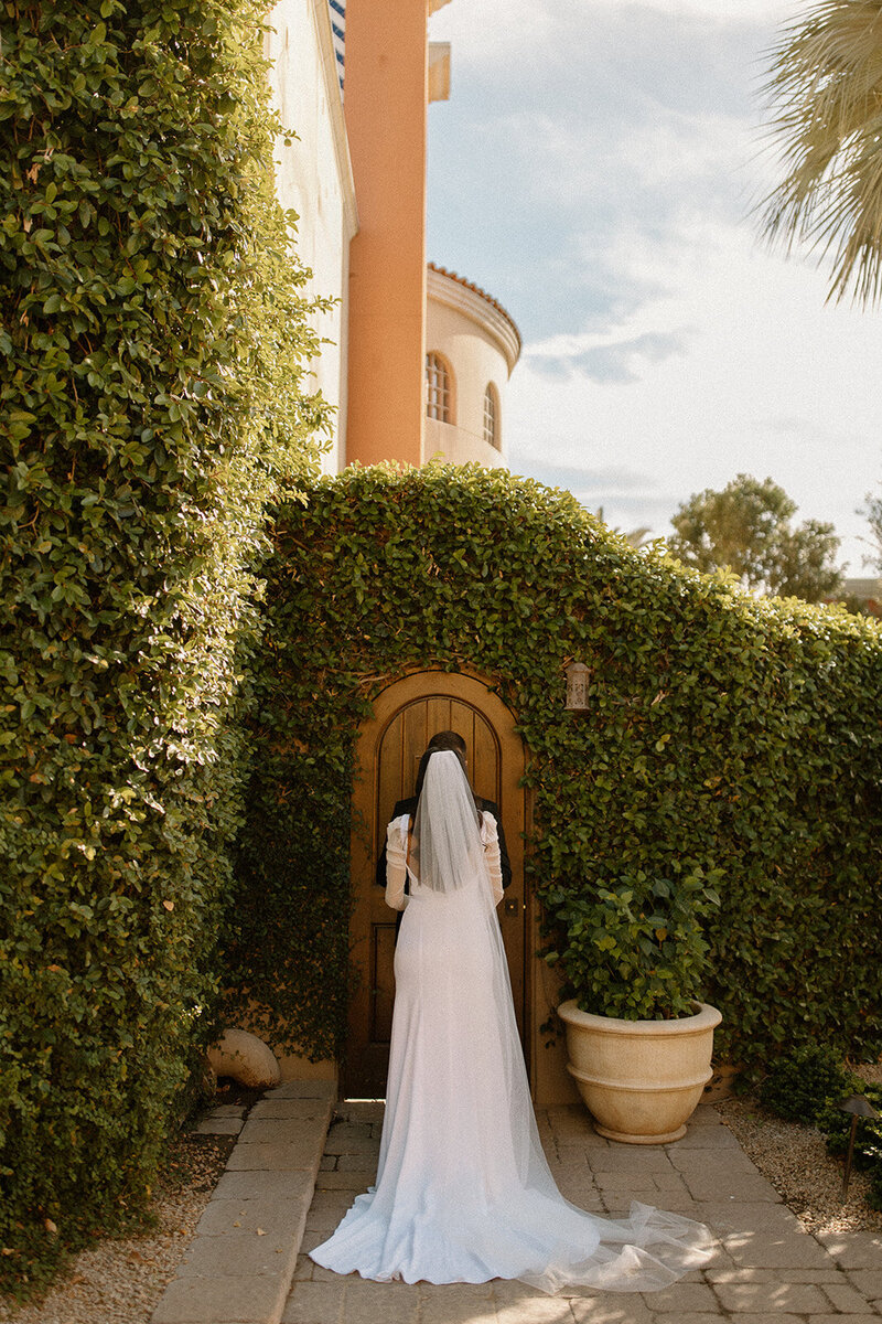 sarita-steven-wedding-taylorraephotofilm-19
