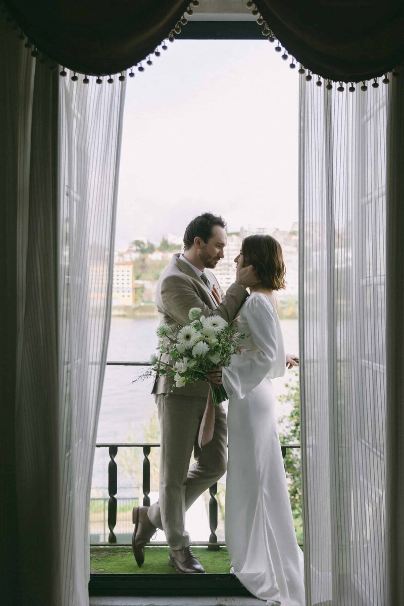 Elopement in Porto, Portugal