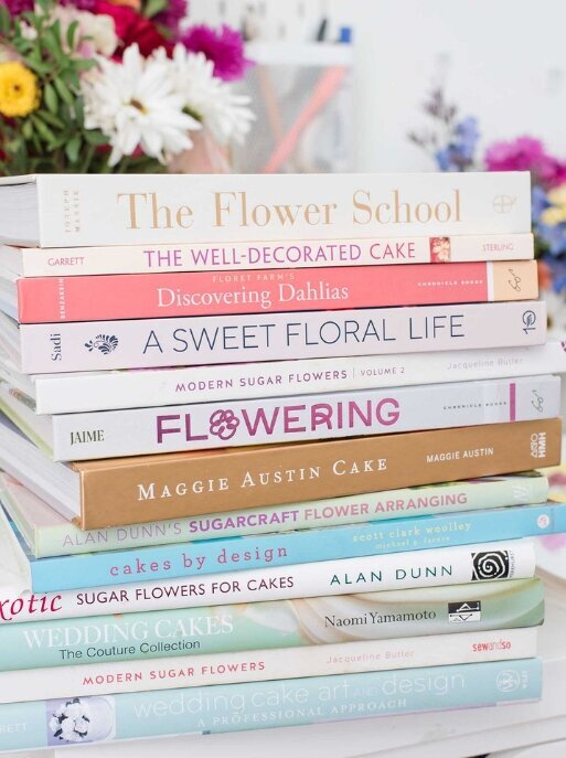 luxury sugar flower artist studio book inspiration for wedding cake bakeries