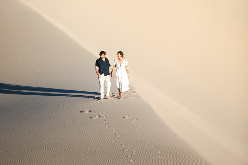 death-valley-eureka-dunes-adventure-couple-engagement-6323