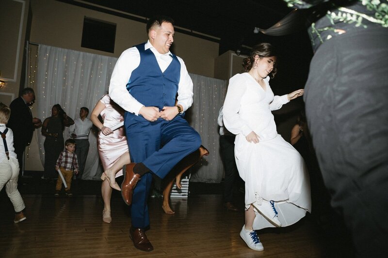 classic-and-documentary-style-wedding-photography-100