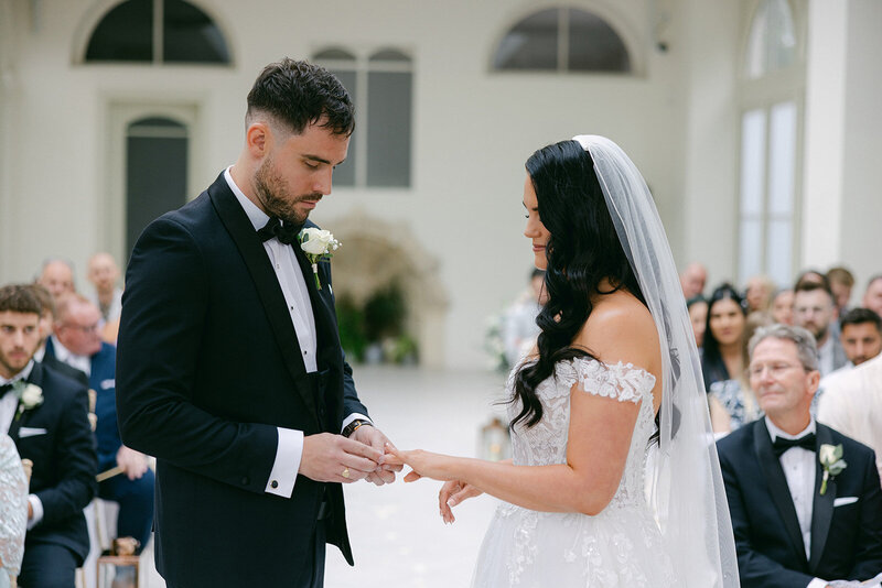 Hannah-Lewis-Wedding-Preview-22