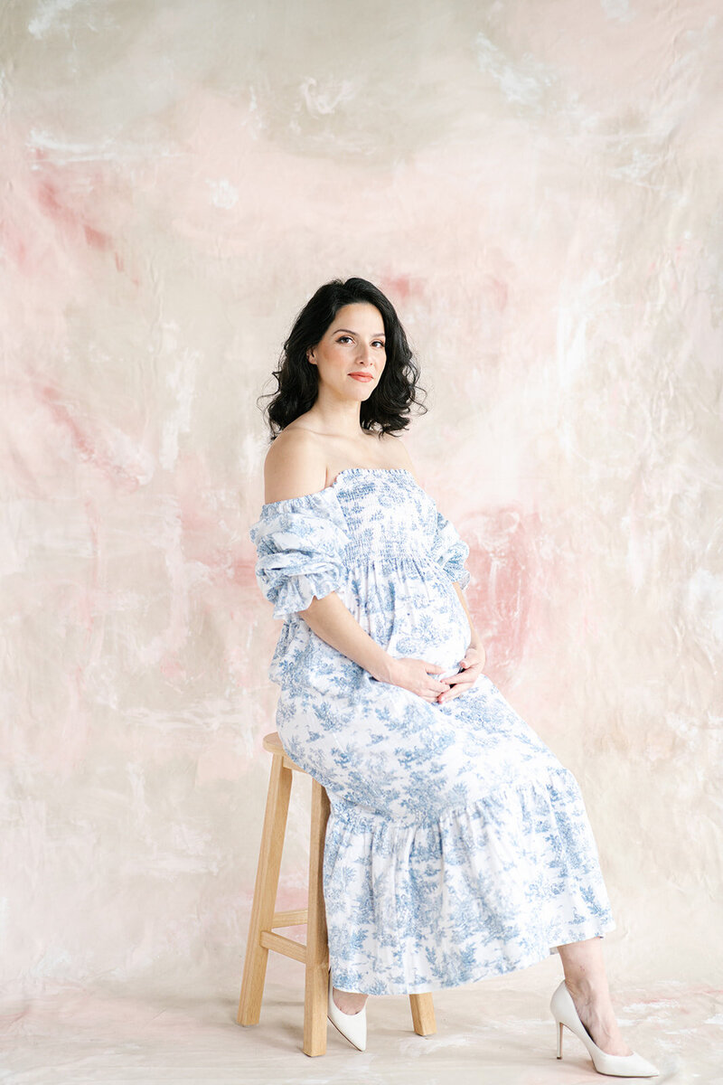 best studio maternity for fashion photography