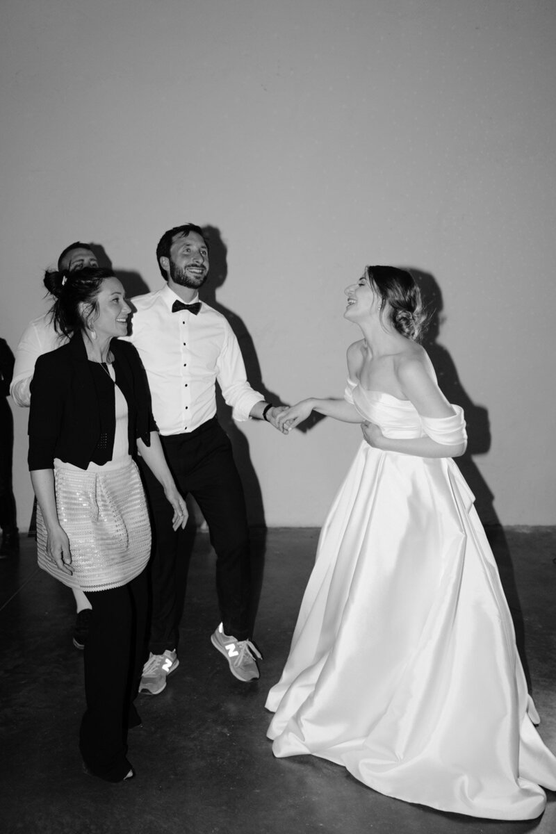 French wedding photographer Domaine de Sarson Grignan-147