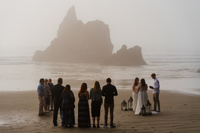 CannonBeachElopement-BeforeOurEyesPhotography
