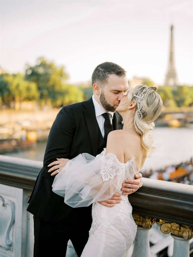 DianeSoteroPhotography_Wedding_StJamesHotel_HotelLeMarois_Paris_France_616