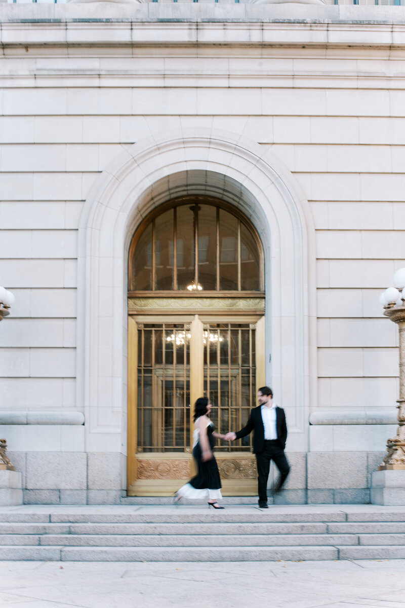 sarah-elizabeth-studio-ohio-wedding-photographer-cincinnati-noah-ally-engagement-session-sneak-peeks-5