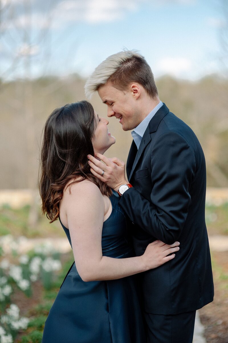 SeraPetrasPhotography_Nikki+ConnorEngagement-98