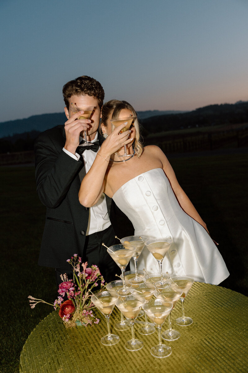 vibey-couple-with-martinis