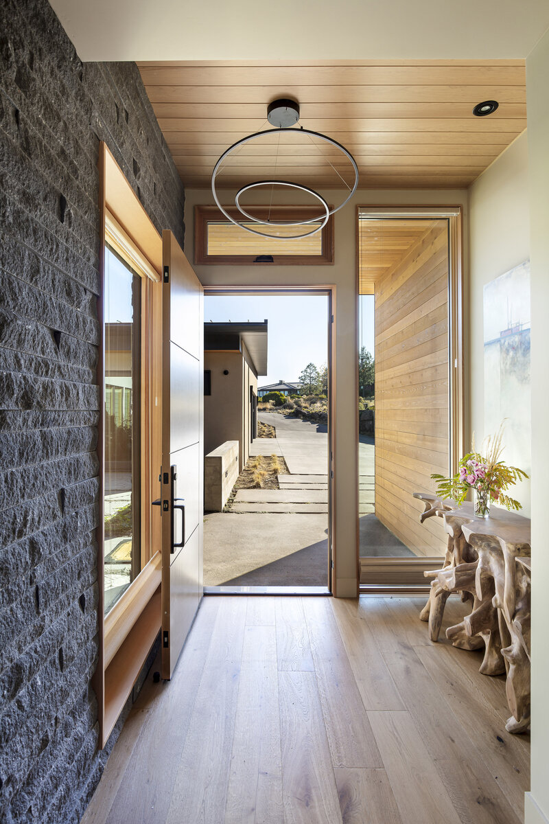 Modern entryway in Bend Oregon Residence