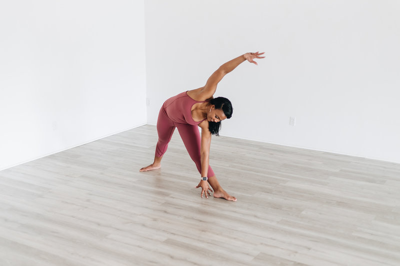 Dana Taft Yoga Teacher - Ministry - Private Nashville Yoga Lessons - 95