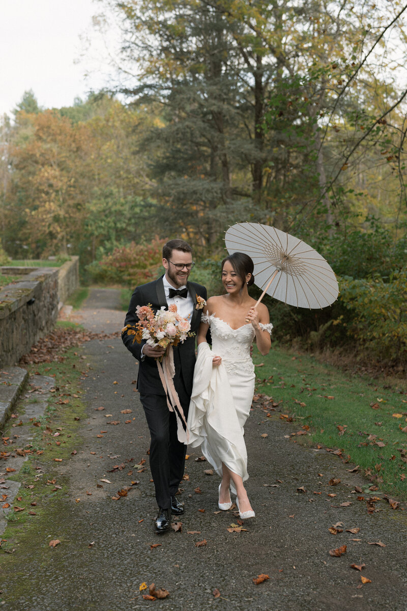 Grace & Ardor Co. East Coast Wedding Engagement Photography Pennsylvania New York City New Jersey Timeless Bold Art Direction Editorial Erin McGeever Parque Ridley Creek-3
