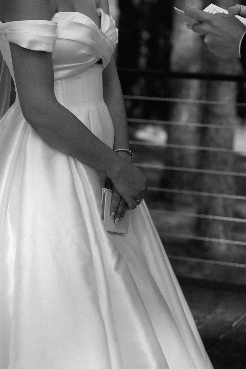 LillyLousWedding_GardenPartyWedding_0013-Copy1