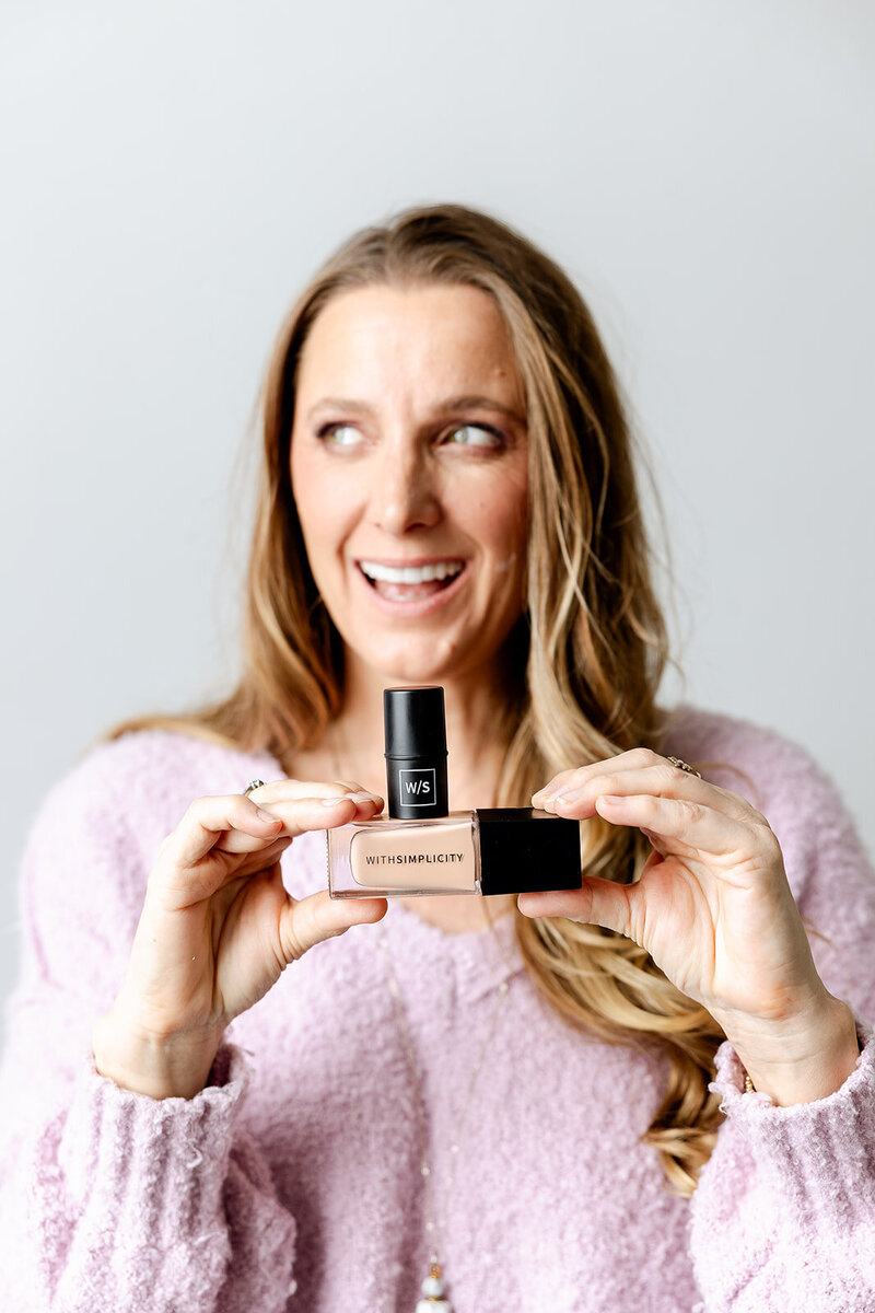 clean With Simplicity Liquid Foundation