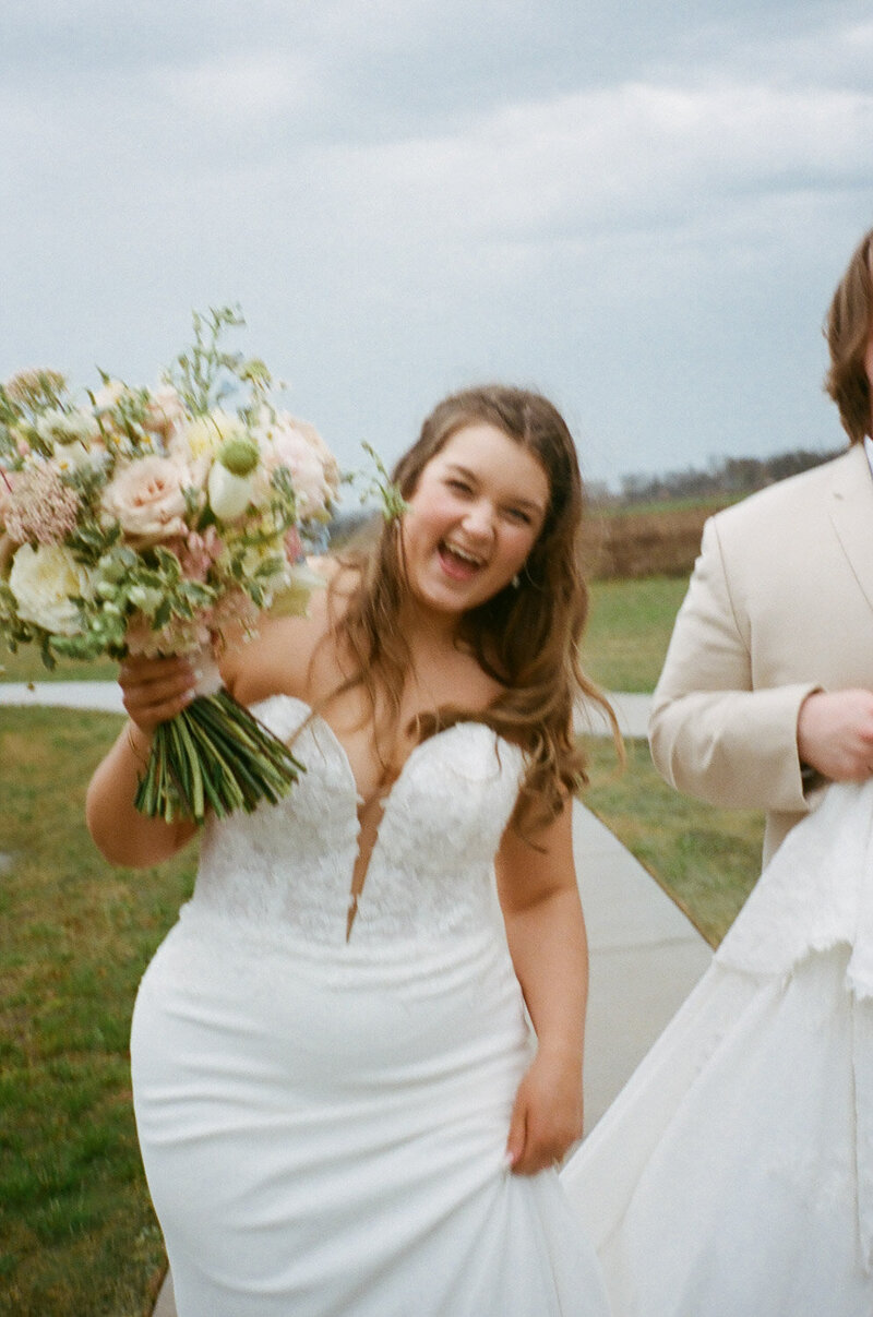 Gardenia-Venue-Texas-Wedding-Leah-Turney-Photography-000238370016