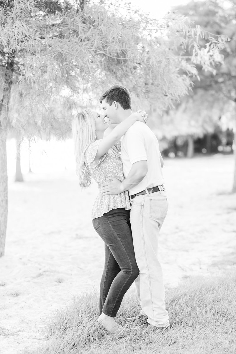 Fontainebleau-State-Park-Engagement-Session-Louisiana_29