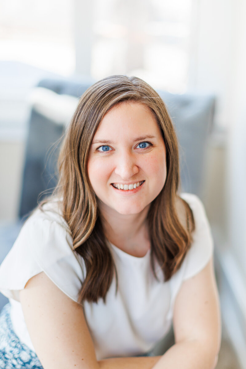 headshot of Jessie smiling