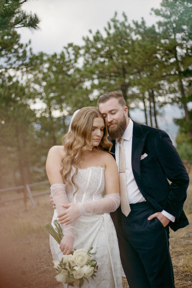 carina-and-cody-intimate-wedding-sunrise-amphitheater-in-boulder-colorado-on-35mm-film-35