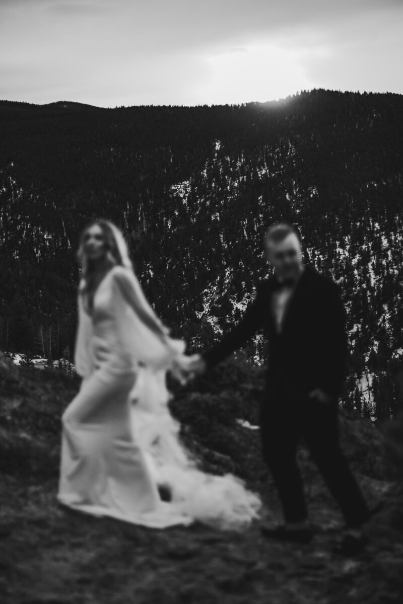 mountain wedding couple