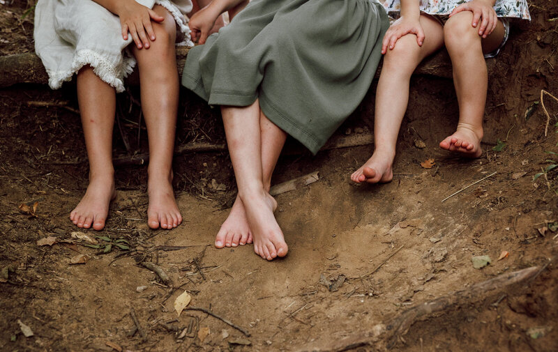 Portrait of the little moments taken during a lifestyle family session by Jennifer Mosier Photography. 