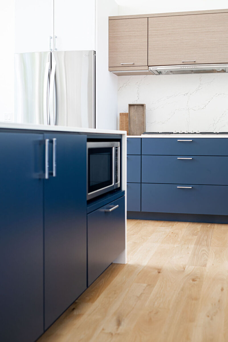 modern-scandinavian-blue-kitchen-cabinets