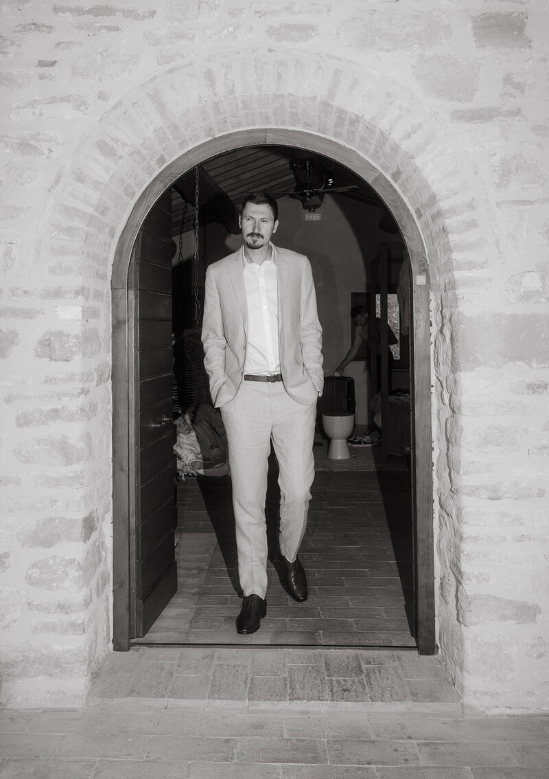 alex-vasya-wedding-preview-Social low res-22