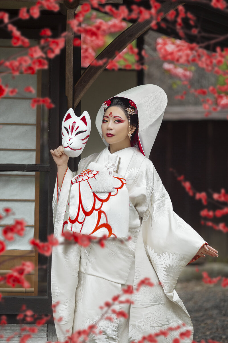 kirakiraartistry_fullsize-Fox Bride Outside