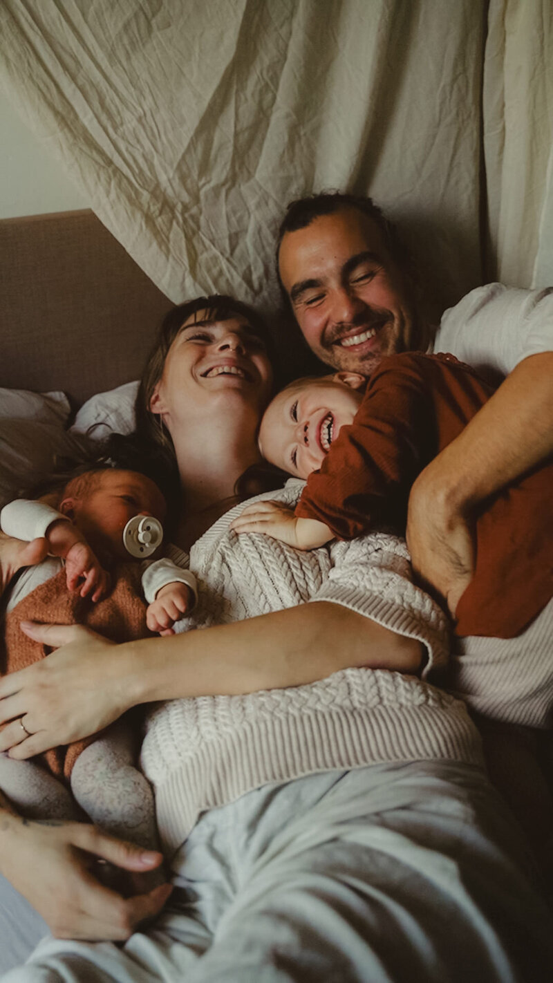 Still newbornvideo van familie