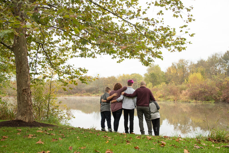 MedinaOhioBuckeyeWoodsPositivelyPortraitsFamilyPhotos47