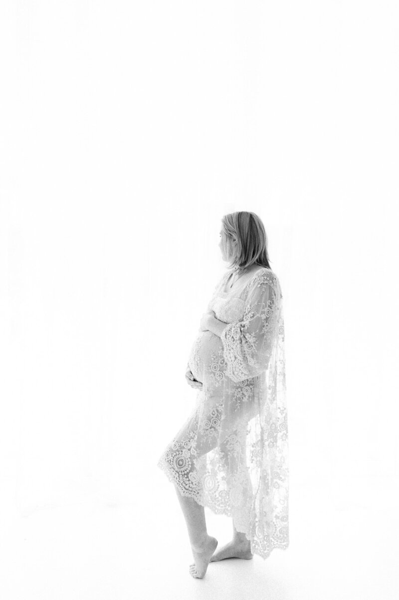 Sutherland Shire Sydney Maternity Photography Sarah Vassallo-Showit Website NEARLY FULL SCREEN 1500px wide-50