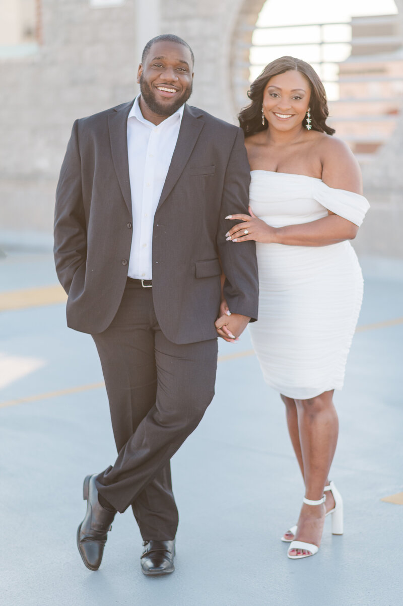 downtown-wilmington-nc-engagement-photos-13