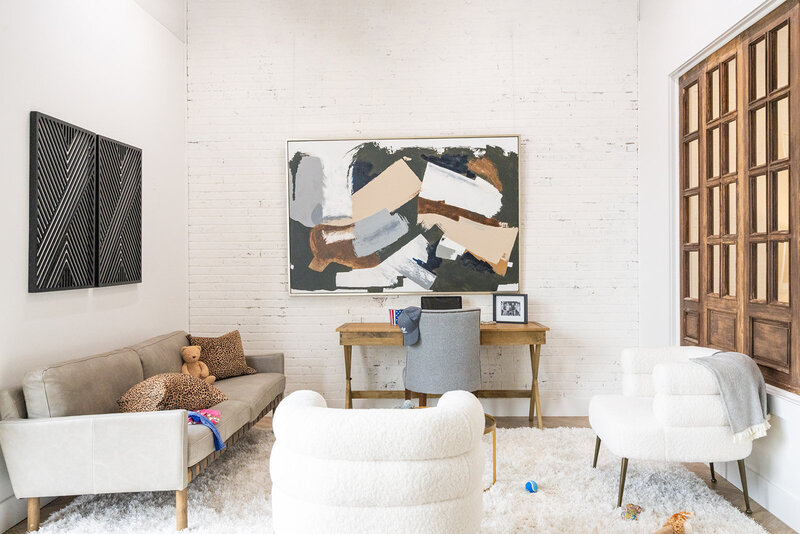 living room before staging