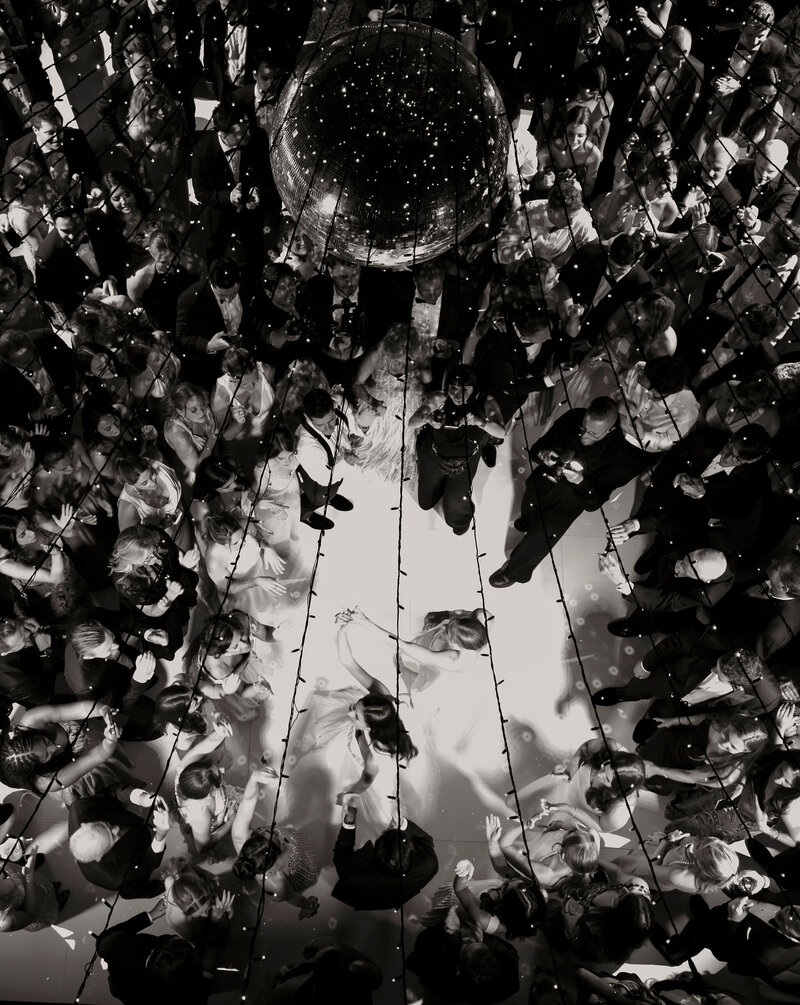 342_emily_shelby_wedding_preview