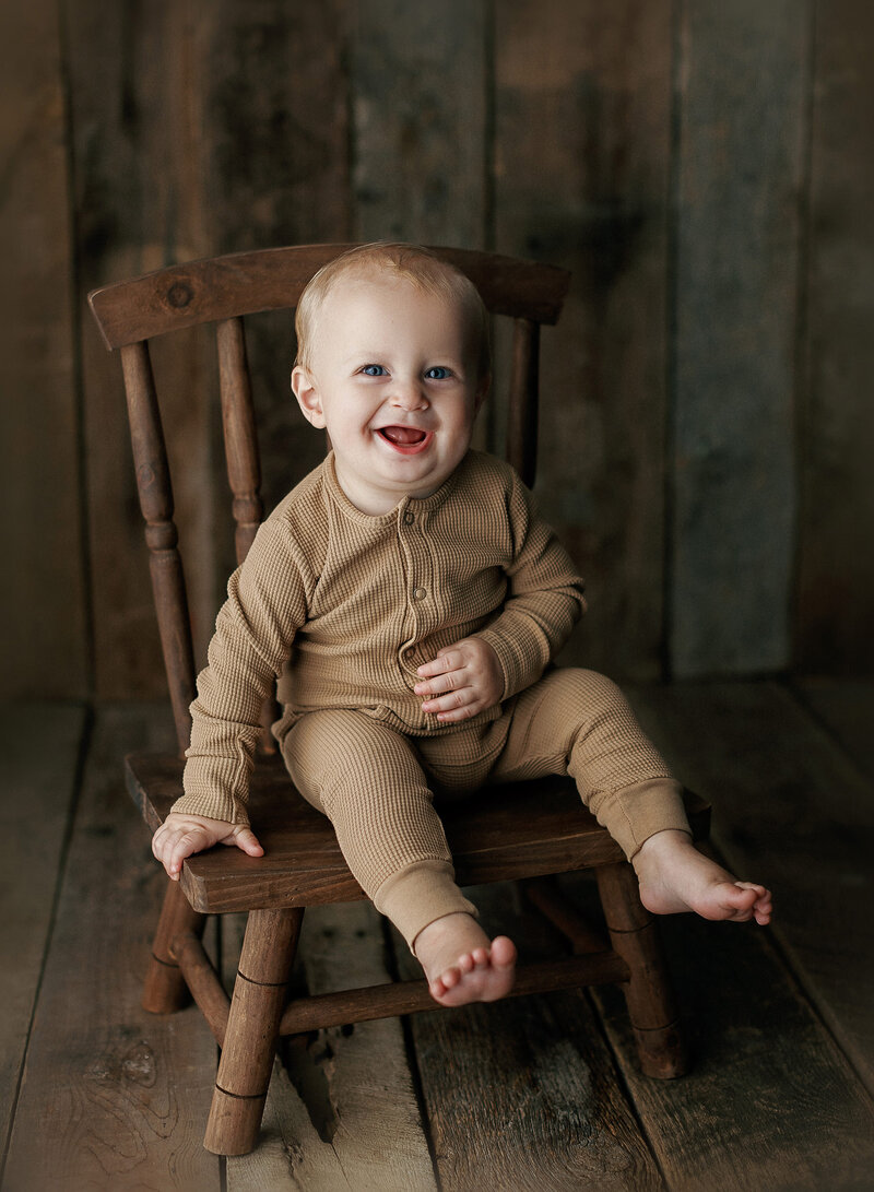 2024_07_09Emmett_Sitting-BrandiWatfordPhotography002