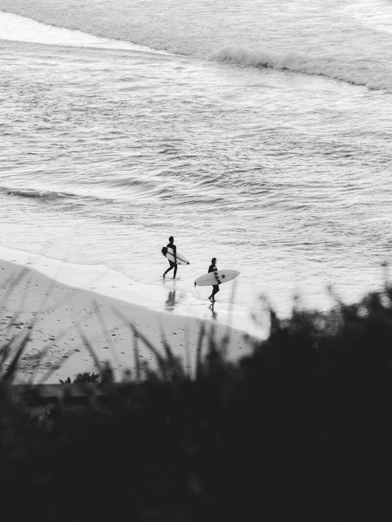 running to go surf