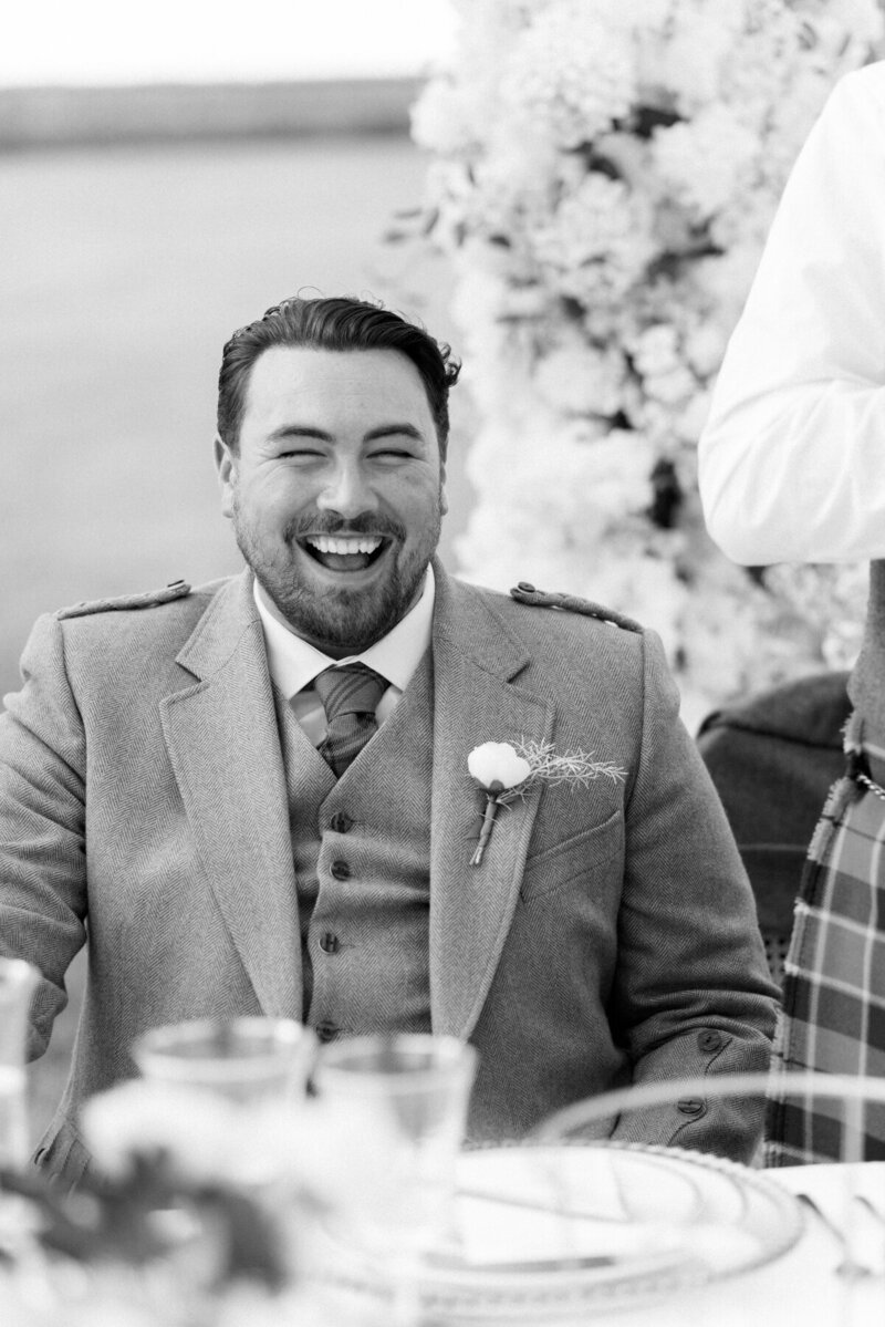 groom-laughing