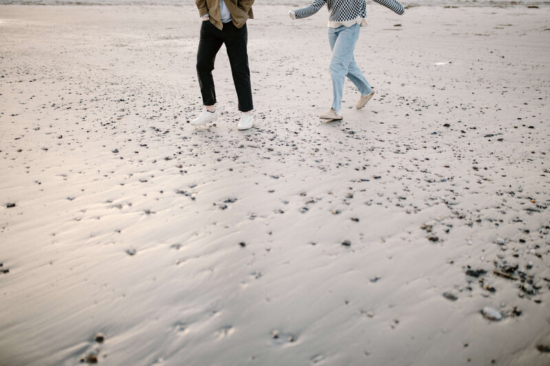crescent-beach-portland-maine-couples-photographer-12