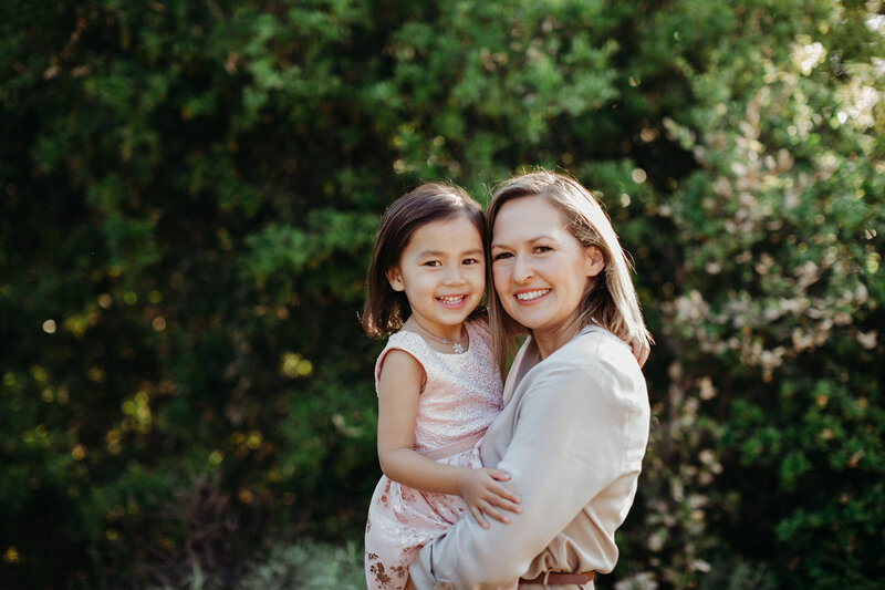 family photography thousand oaks, family photographer near me, family portraits ventura county, professional family photos