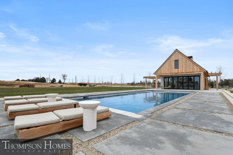 Thompson-Homes-Chateau-Moderne-Meridian-Custom-Home-Builder-1