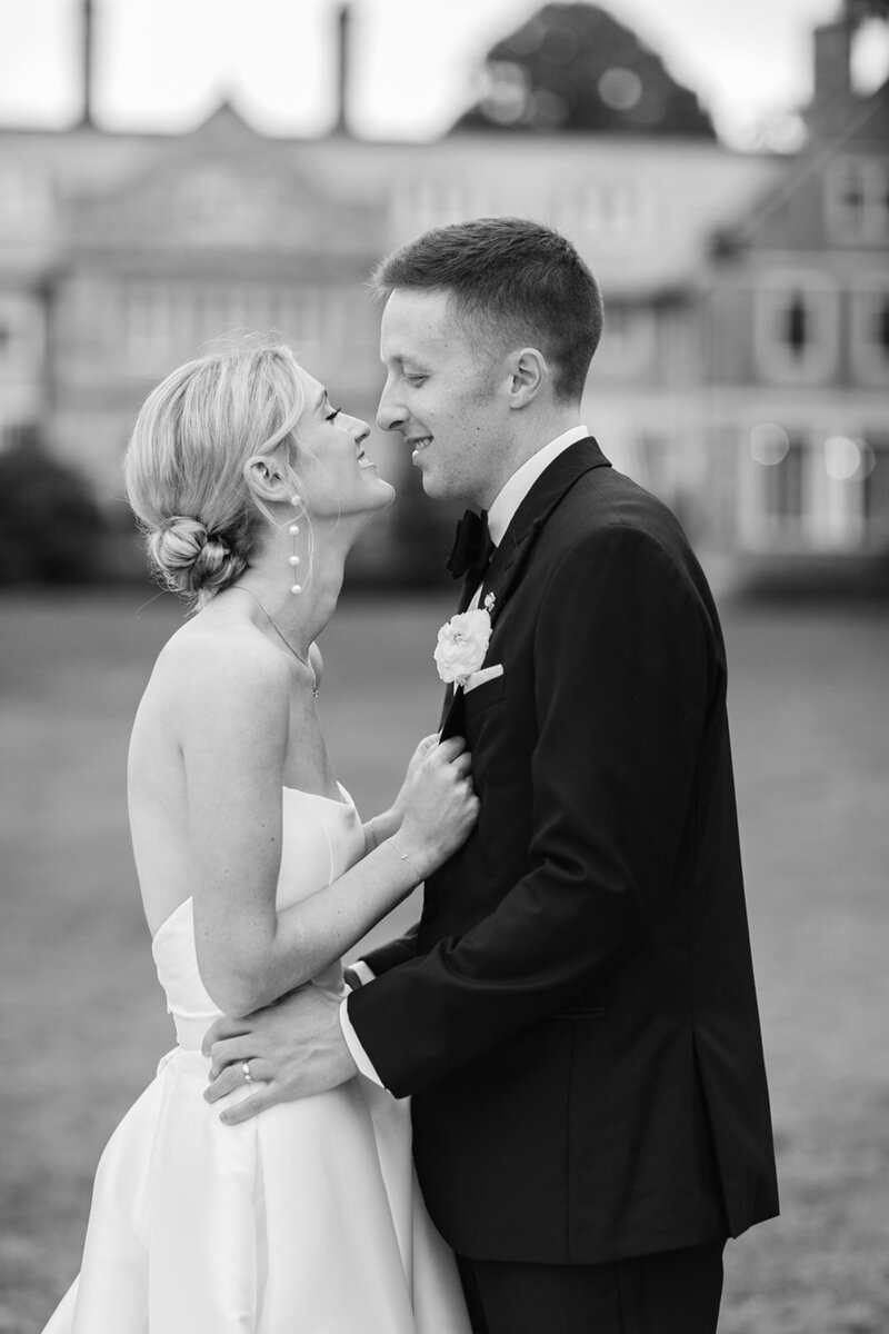 groom-bride-blithewold-wedding