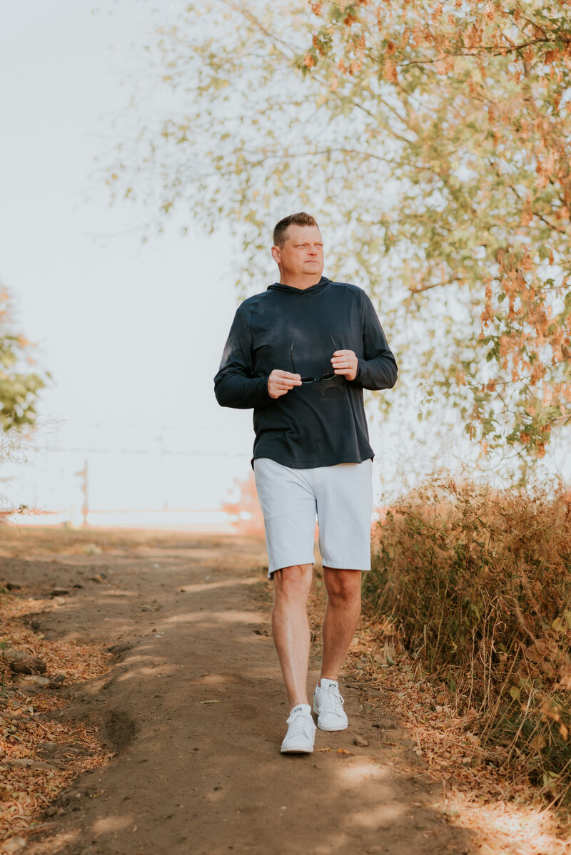 Full-body stylish dating profile photo captured outdoors by Shannon Kathleen Photography in Minneapolis